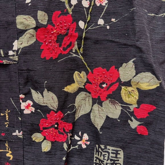 Silkland Asian Print Textured Silk Floral Blouse Jacket Beaded Black Red XL - Picture 8 of 12
